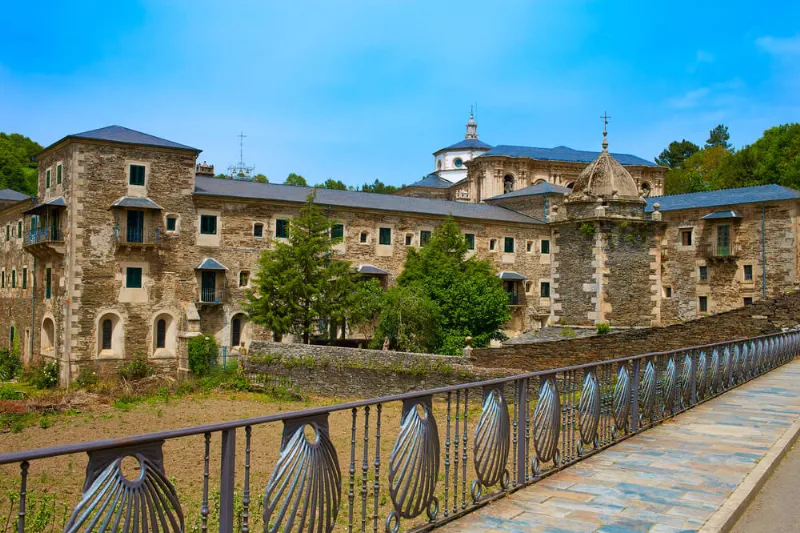 Los monasterios más espectaculares de Galicia
